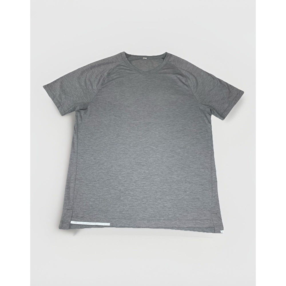 Lululemon V-Neck T Shirt Men's Large Heather Gray Tee Breathable‎ Lightweight